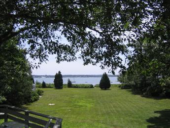 Buzzards Bay Cataumet Cape Cod Vacation Rental - The Rental Company