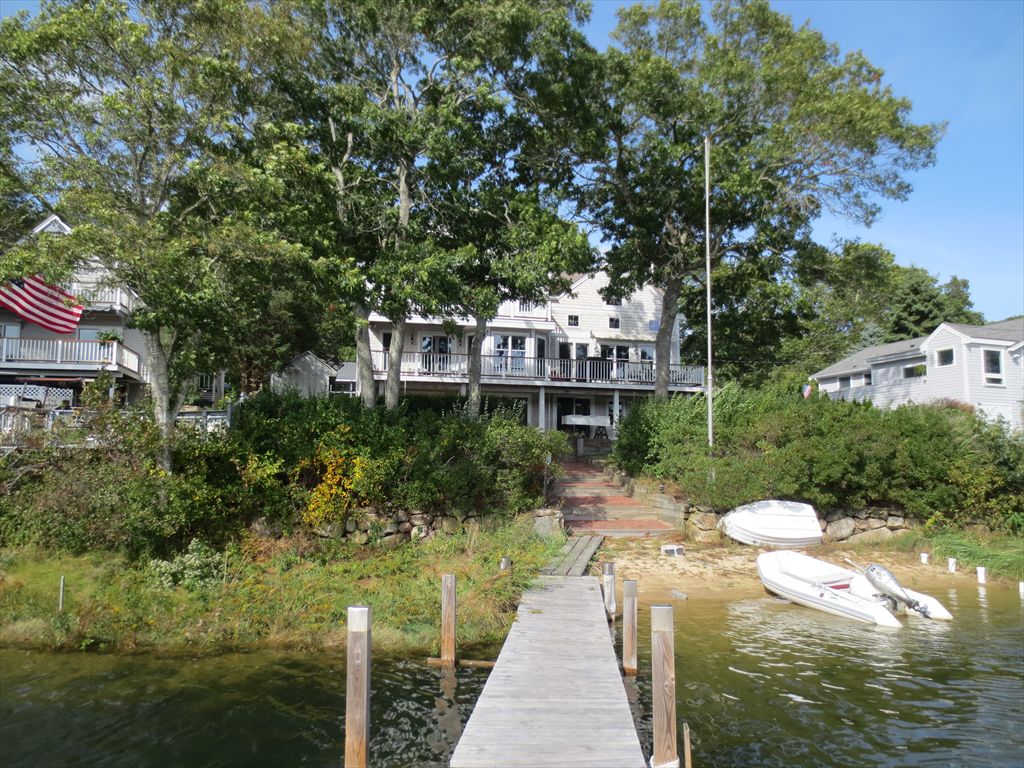 38 Edgewater Drive East, East Falmouth, MA Directions, maps, photos