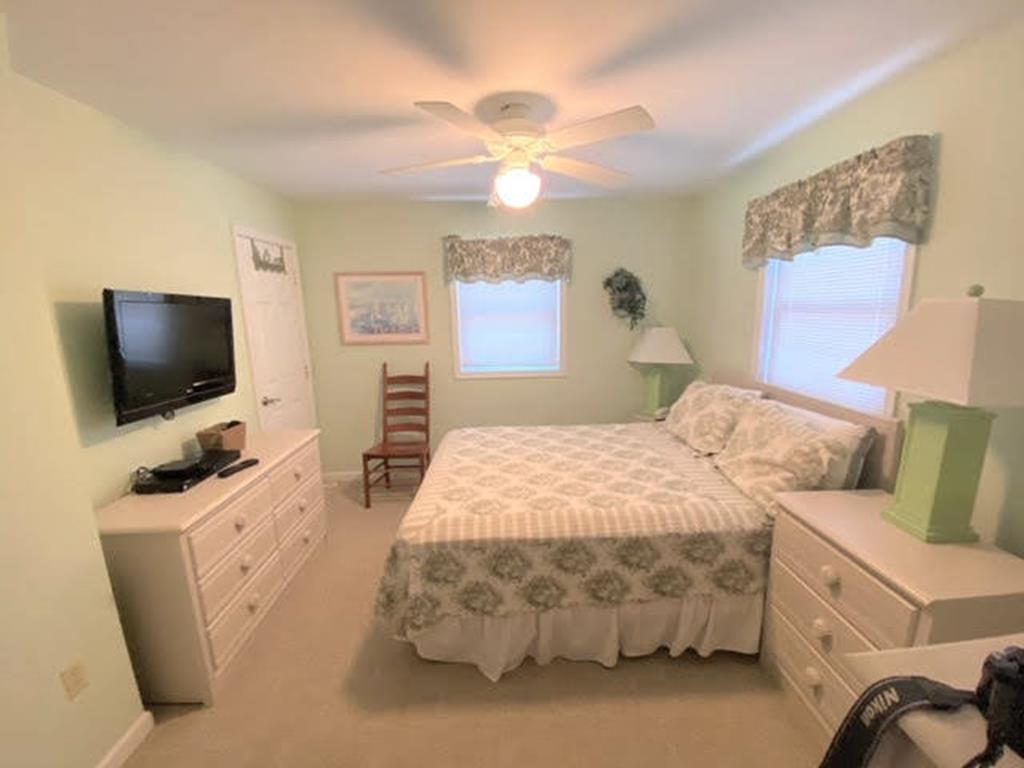 5701 Pleasure Avenue, Sea Isle City (Beach Block)