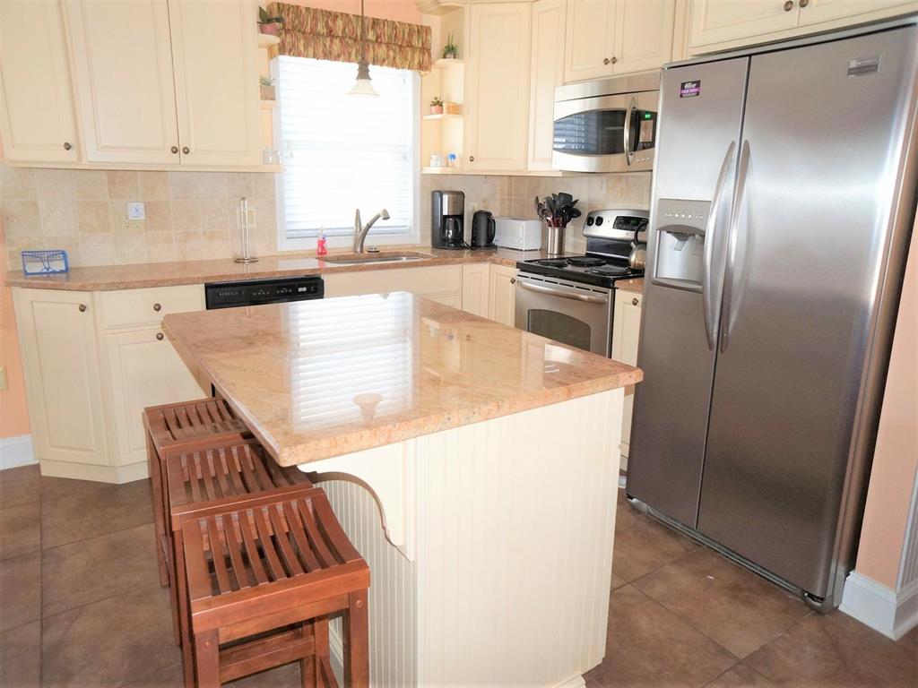 5701 Pleasure Avenue, Sea Isle City (Beach Block)