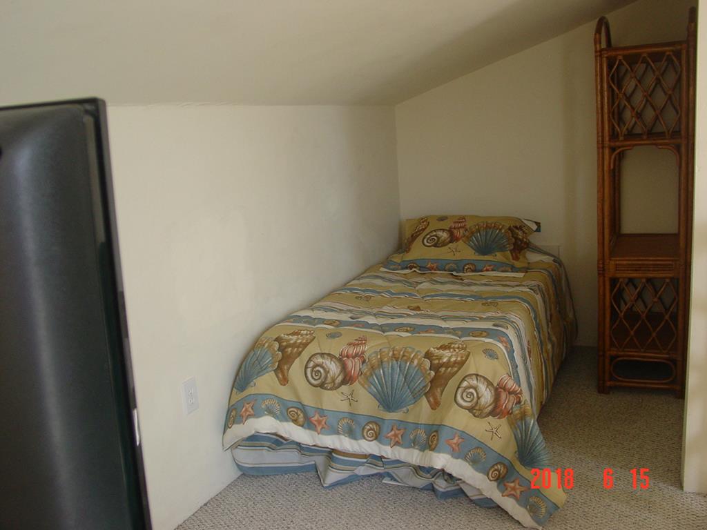 7904 Central Avenue West, Sea Isle City (Center)