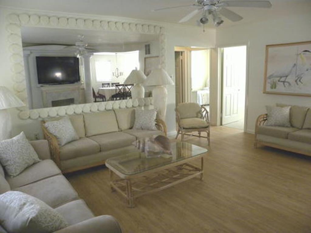 7908 Central Avenue, Sea Isle City (Center)