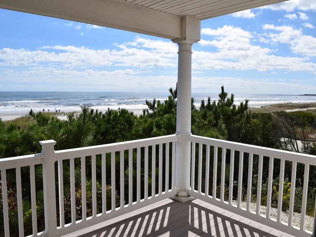 7415 Pleasure Avenue., Sea Isle City (Beach Front)