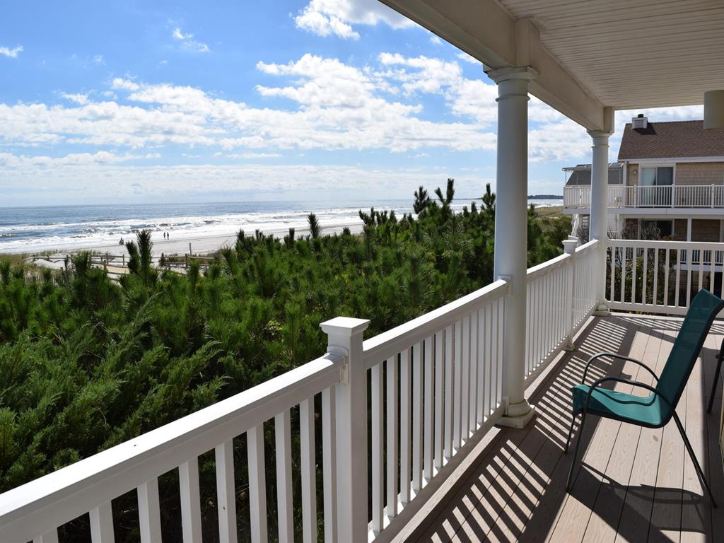 7415 Pleasure Avenue., Sea Isle City (Beach Front)