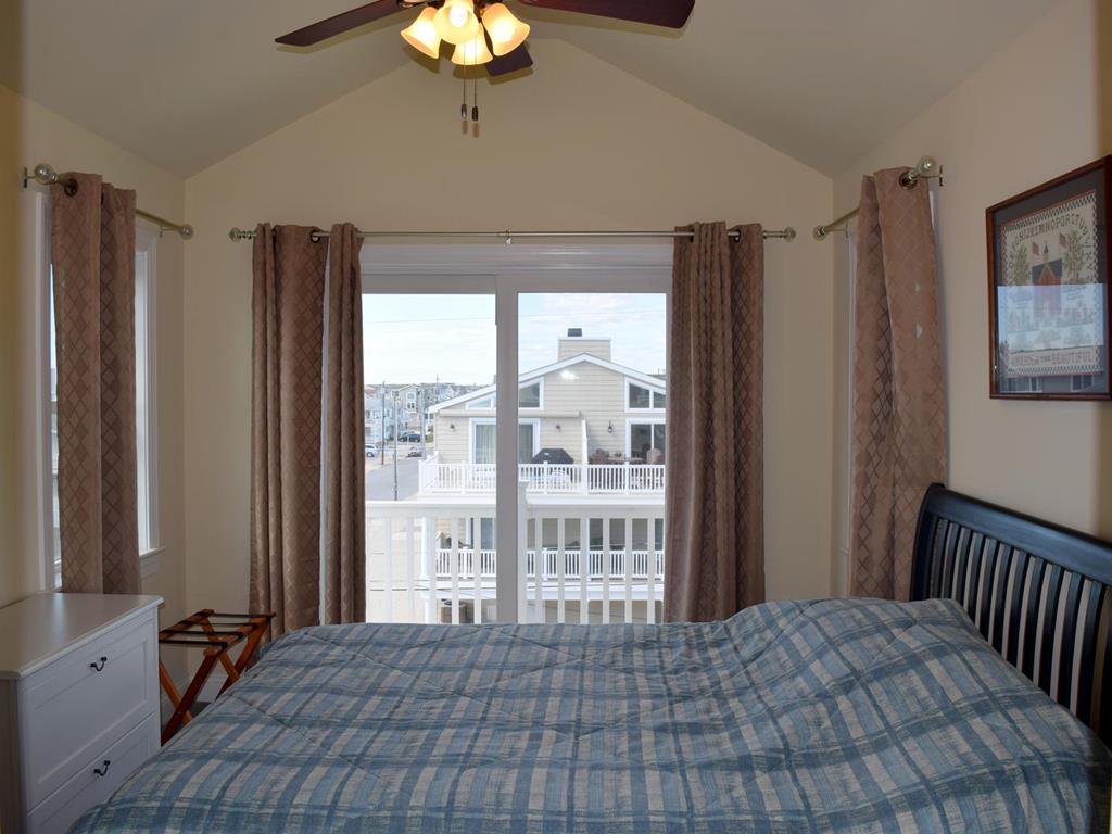 7415 Pleasure Avenue., Sea Isle City (Beach Front)