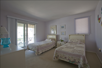 16 82nd Street, Sea Isle City (Beach Block)