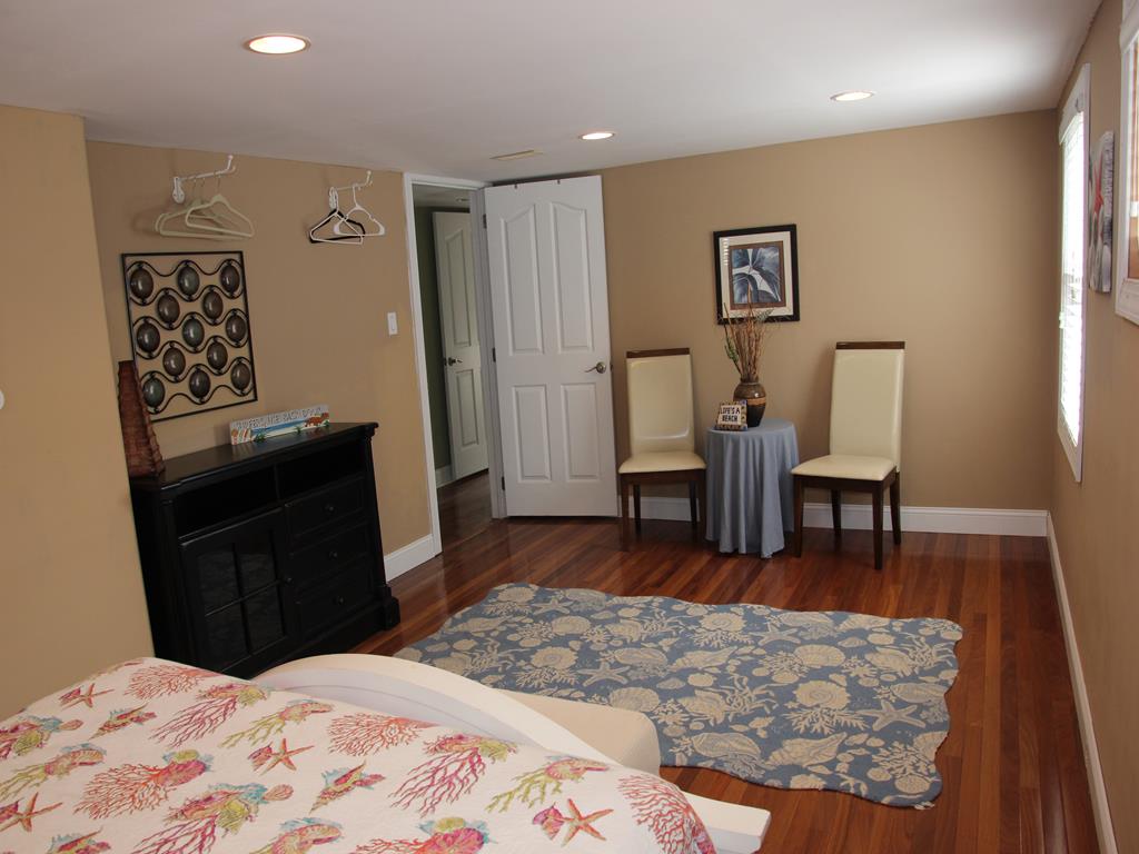 6705 Pleasure Avenue, Sea Isle City (Beach Front)
