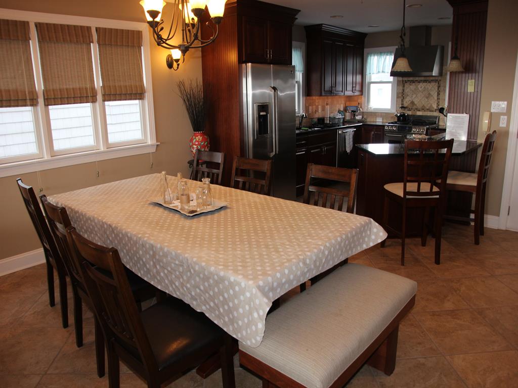 6705 Pleasure Avenue, Sea Isle City (Beach Front)