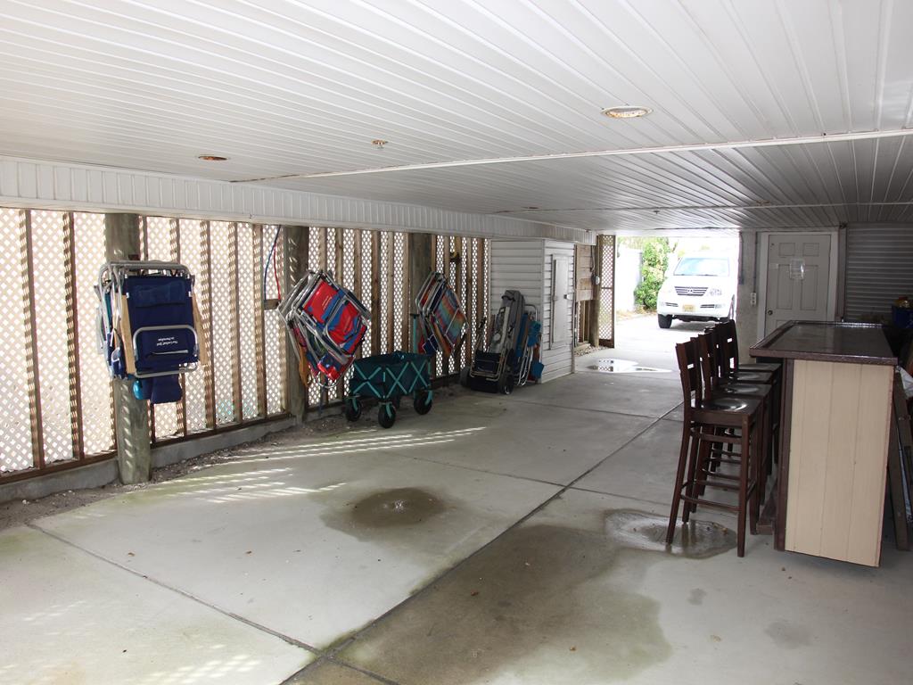 6705 Pleasure Avenue, Sea Isle City (Beach Front)