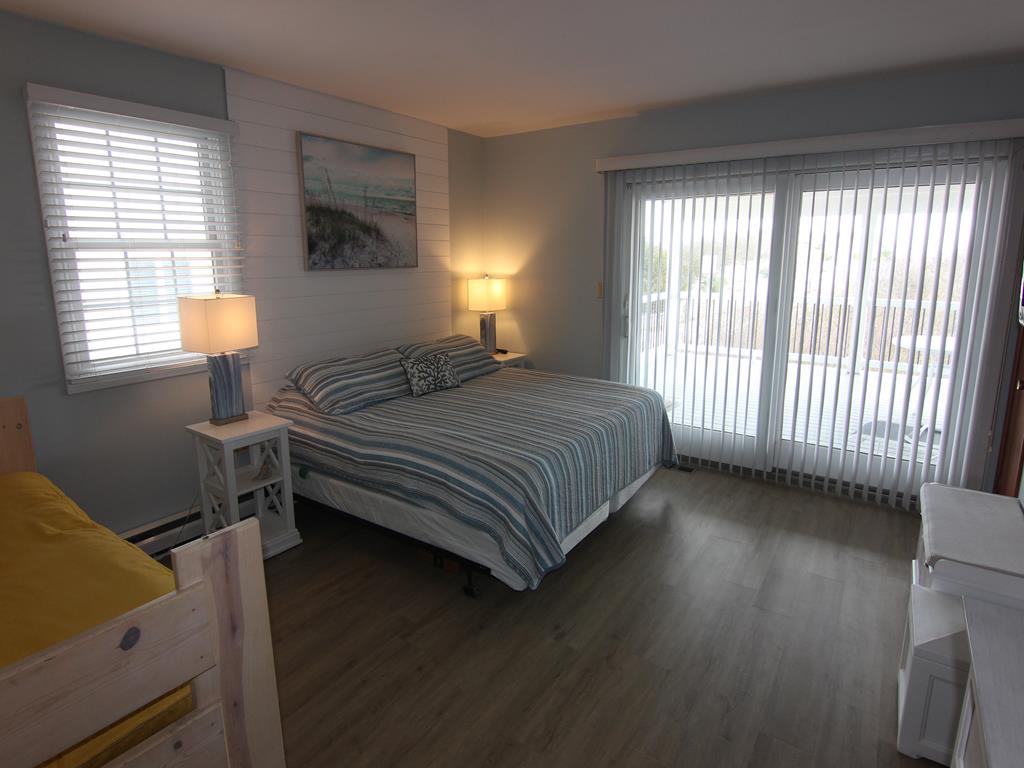 6801 Pleasure Avenue, Sea Isle City (Beach Front)
