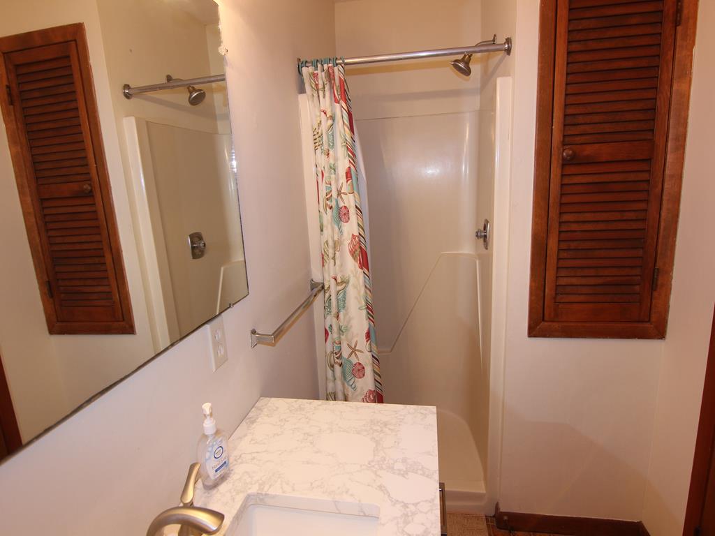 6801 Pleasure Avenue, Sea Isle City (Beach Front)