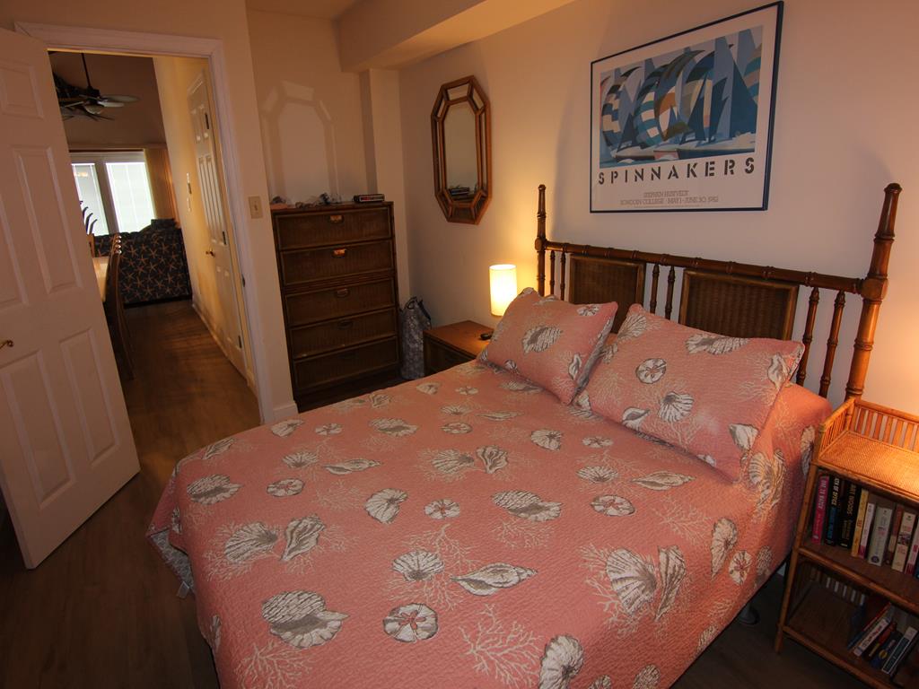 6801 Pleasure Avenue, Sea Isle City (Beach Front)
