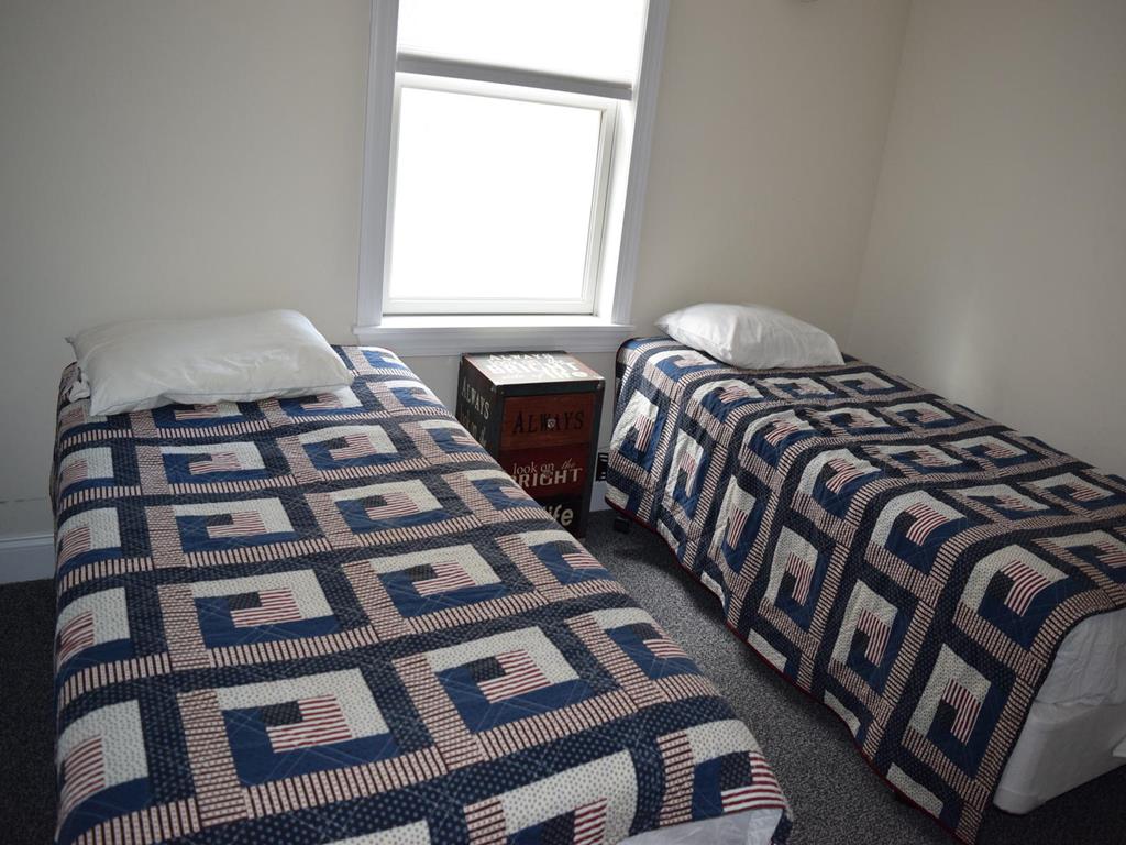 6603 Pleasure Avenue, Sea Isle City (Beach Front)