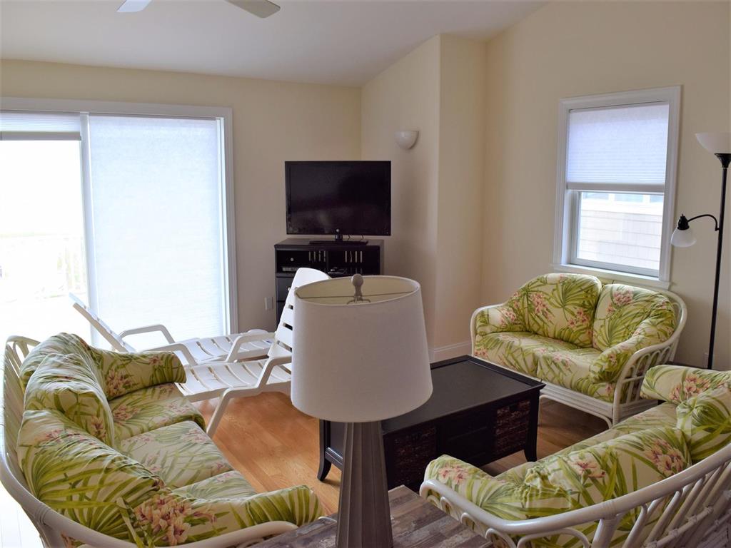 6603 Pleasure Avenue, Sea Isle City (Beach Front)