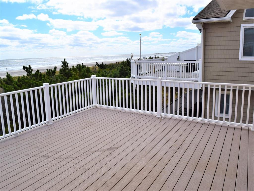 6603 Pleasure Avenue, Sea Isle City (Beach Front)