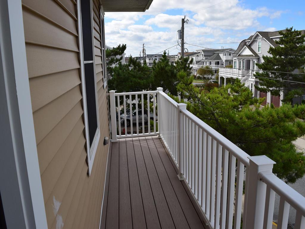 6603 Pleasure Avenue, Sea Isle City (Beach Front)