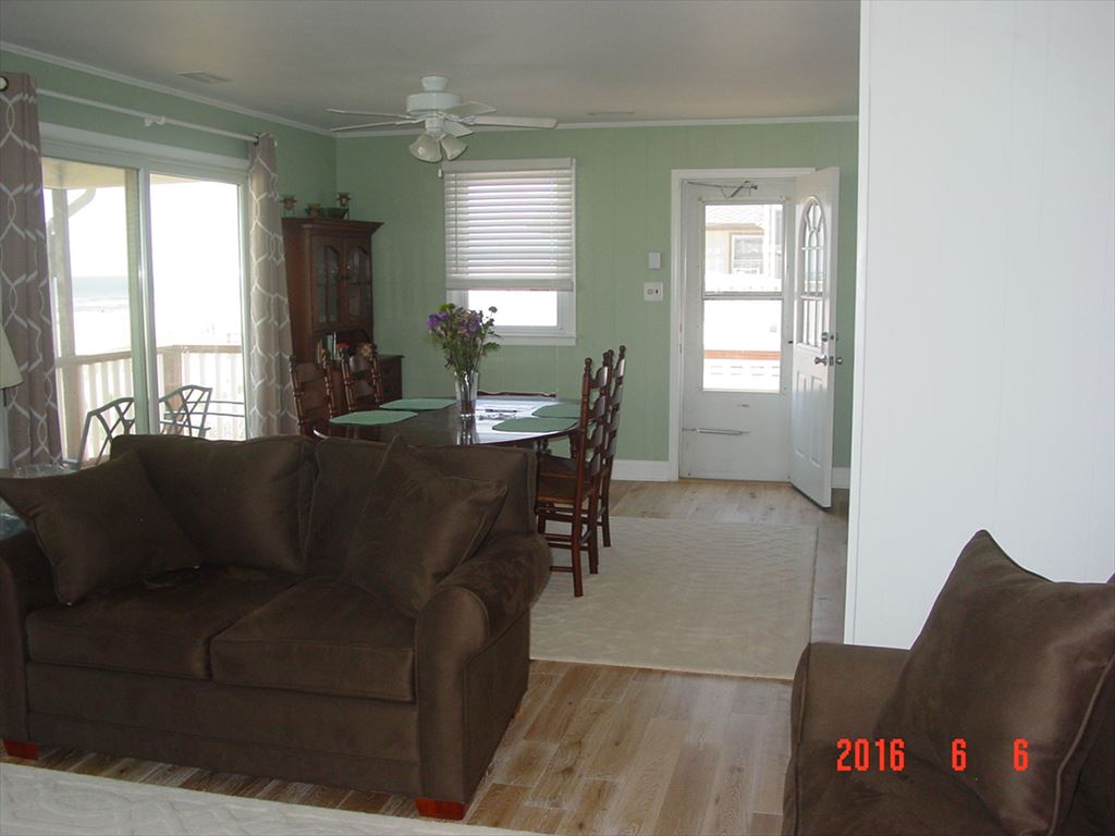 7505 Pleasure Avenue, Sea Isle City (Beach Front)