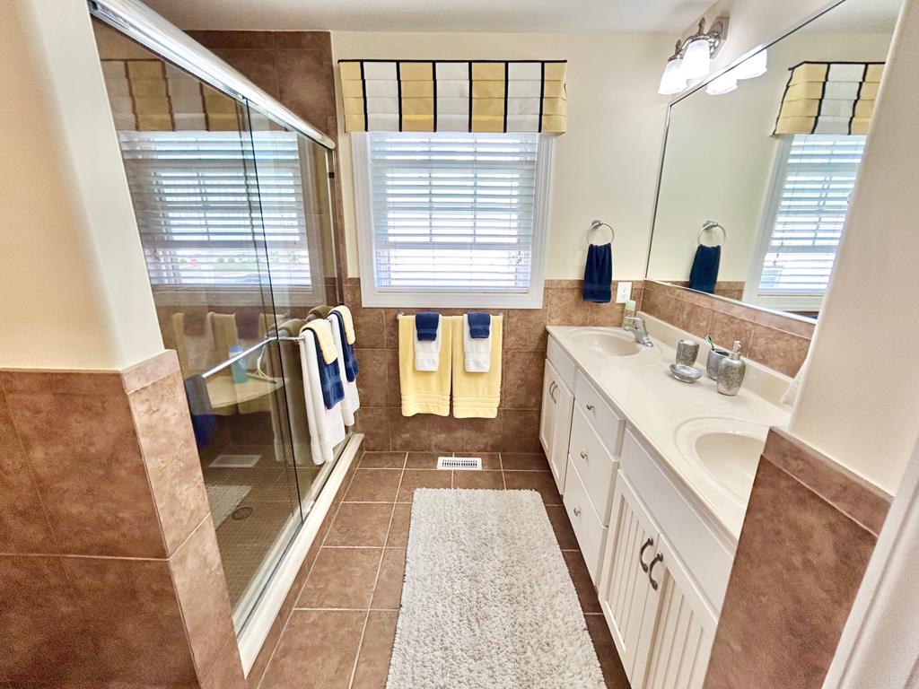10 56th Street, Sea Isle City (Beach Front)
