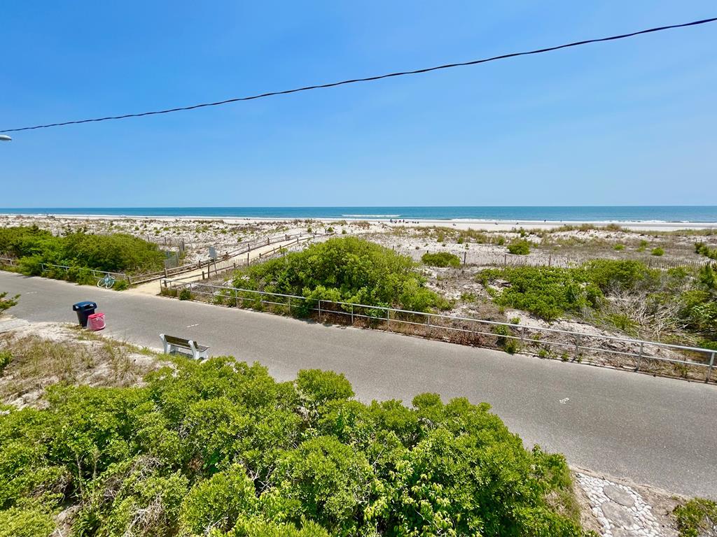10 56th Street, Sea Isle City (Beach Front)