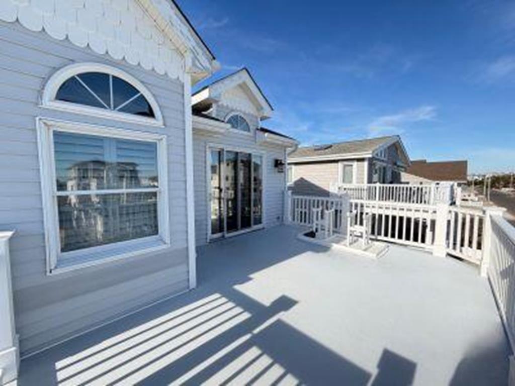 7508 Pleasure Avenue, Sea Isle City (Beach Block)