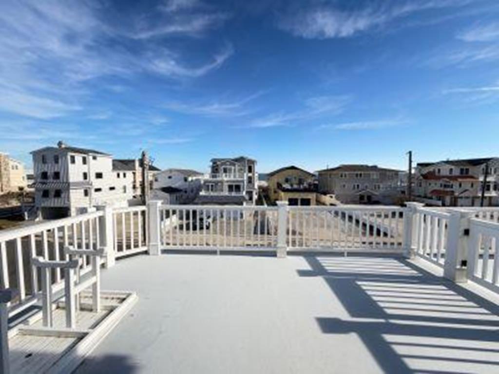 7508 Pleasure Avenue, Sea Isle City (Beach Block)