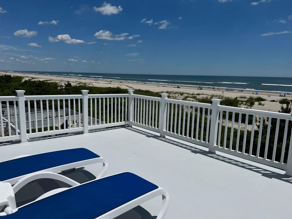 7121 Pleasure Avenue., Sea Isle City (Beach Front)