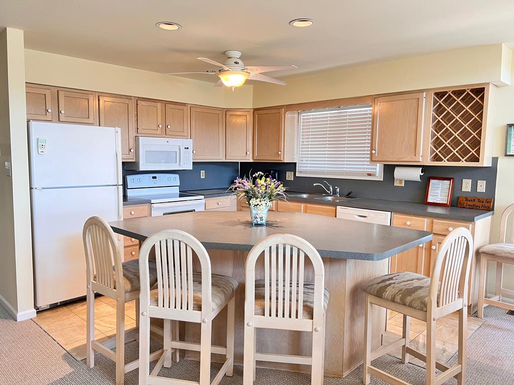 7121 Pleasure Avenue., Sea Isle City (Beach Front)