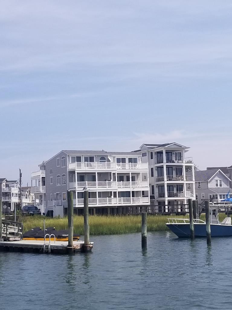 8403 Sounds Avenue, Sea Isle City (Bay Front)