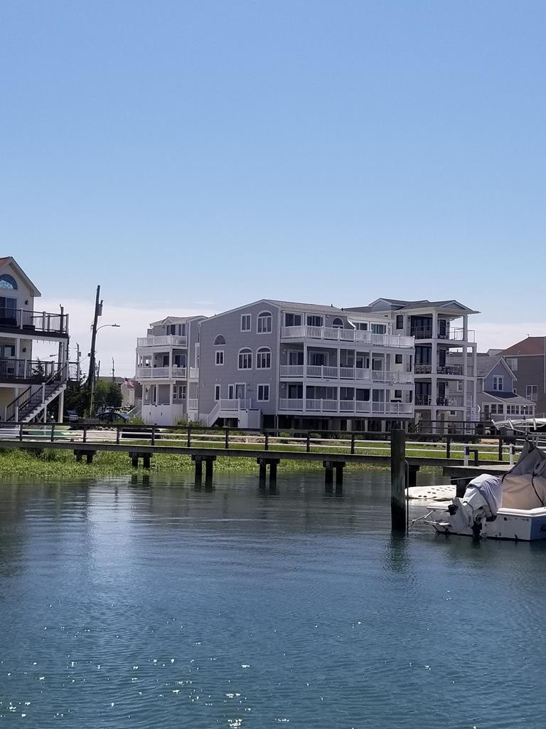 8403 Sounds Avenue, Sea Isle City (Bay Front)