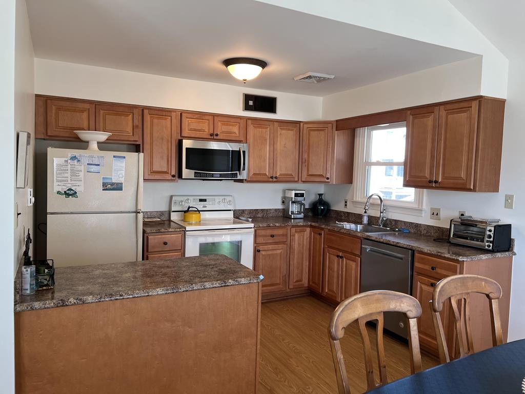 8304 Pleasure Avenue., Sea Isle City (Beach Block)