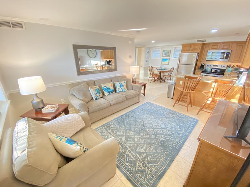 Broadway Beach Getaway Unit 2 | Photo 3