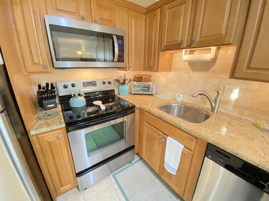 Broadway Beach Getaway Unit 2 | Photo 7