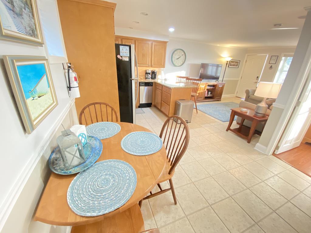 Broadway Beach Getaway Unit 2 | Photo 10