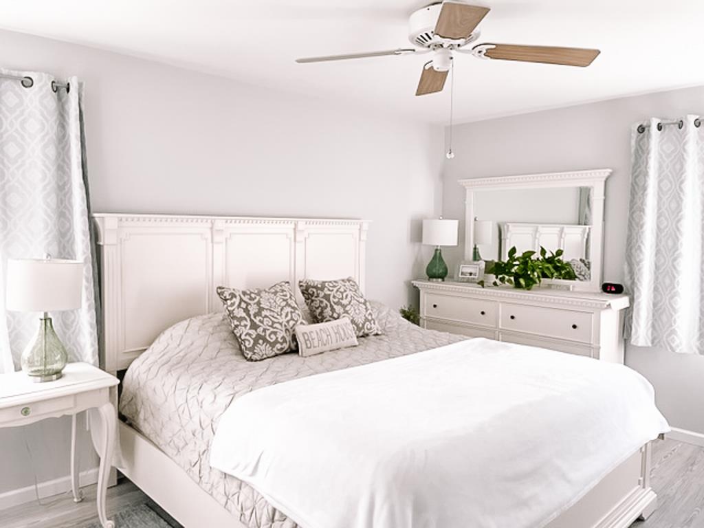 Newly Renovated Modern Condo | Photo 11