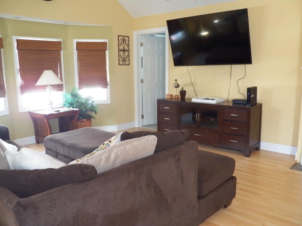4207 Pleasure Avenue - Picture 