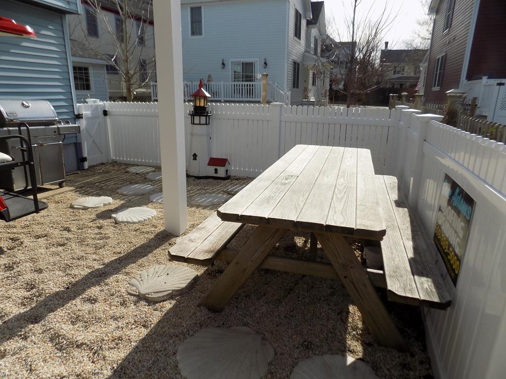 Goldbeaten Place 1st Floor | Photo 20