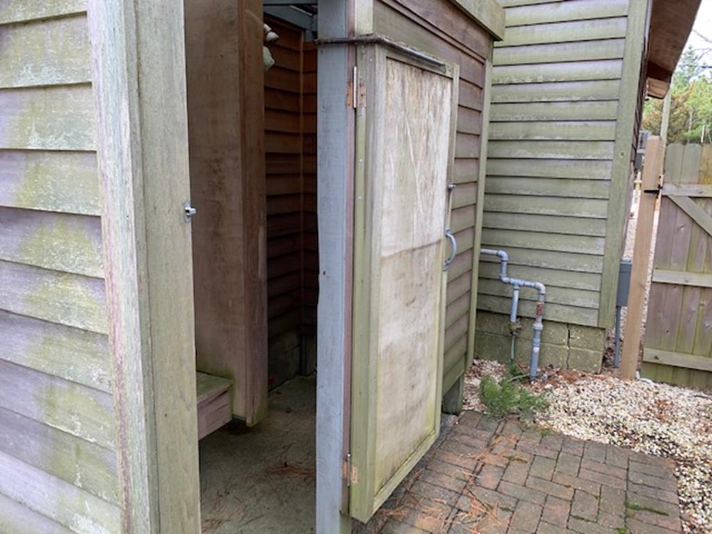 23 E Herbert Avenue, Peahala Park (Ocean Side)