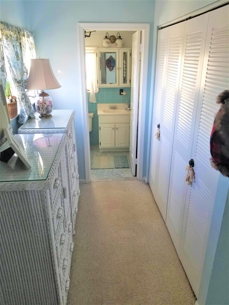 Oceanview condo with Bonus Cubby | Photo 12