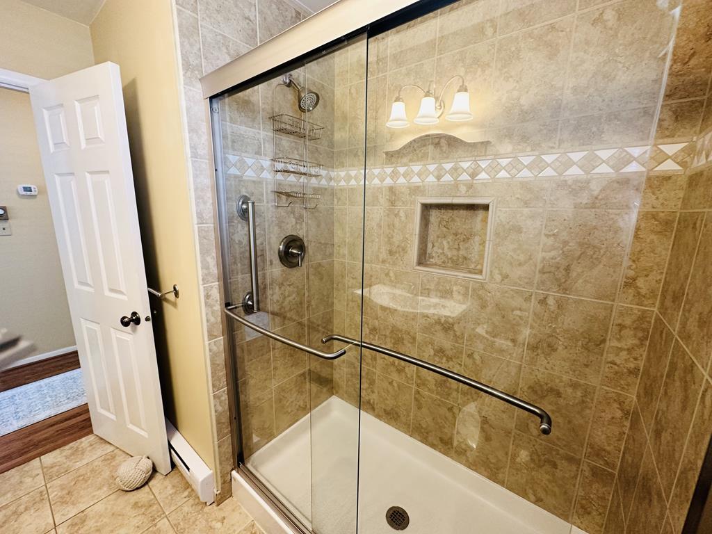 First Floor 196 Broadway | Photo 15