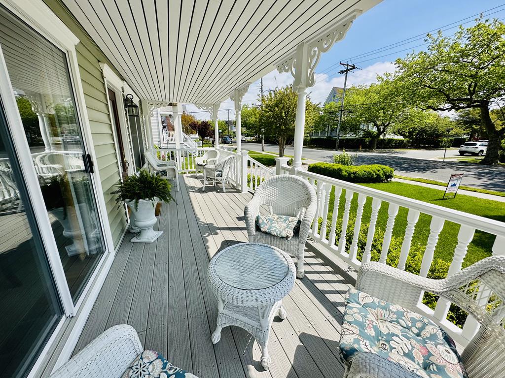 First Floor 196 Broadway | Photo 5