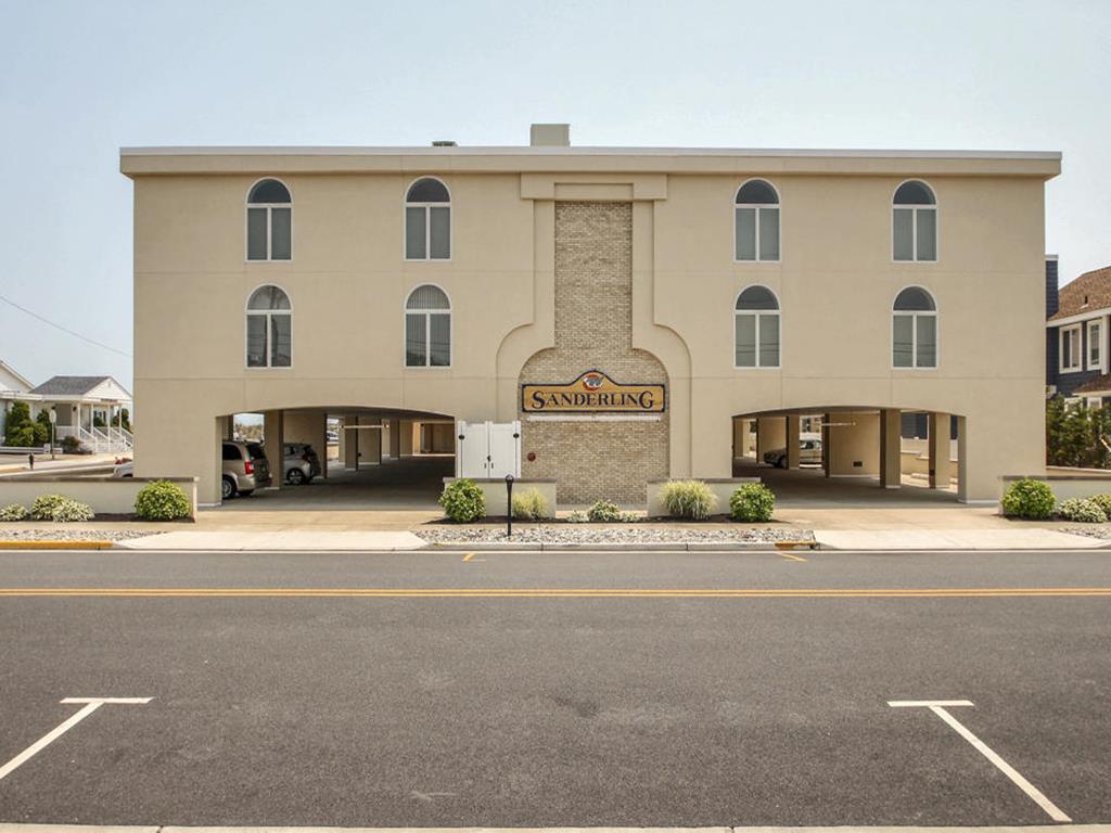 9600 First Avenue, Stone Harbor (Beach Front) - Picture 2