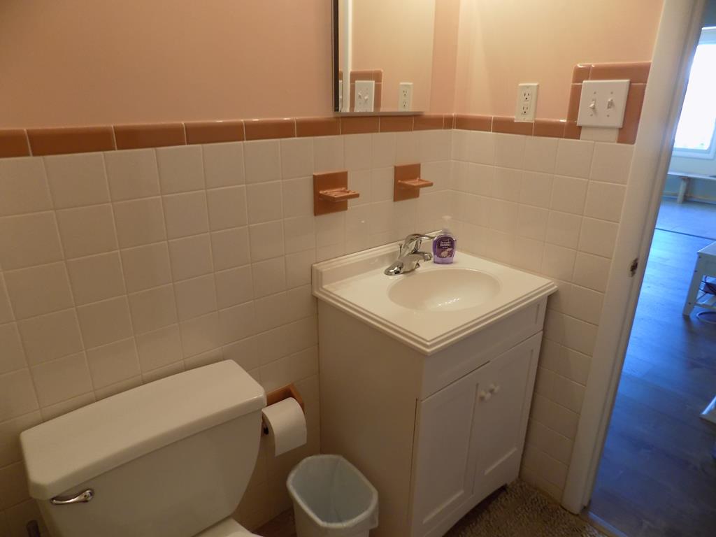 1341 Virginia Avenue Village Green, 4 bedroom! | Photo 17