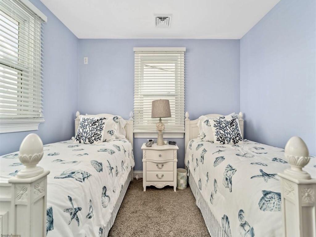 6204 Pleasure Avenue - Picture 