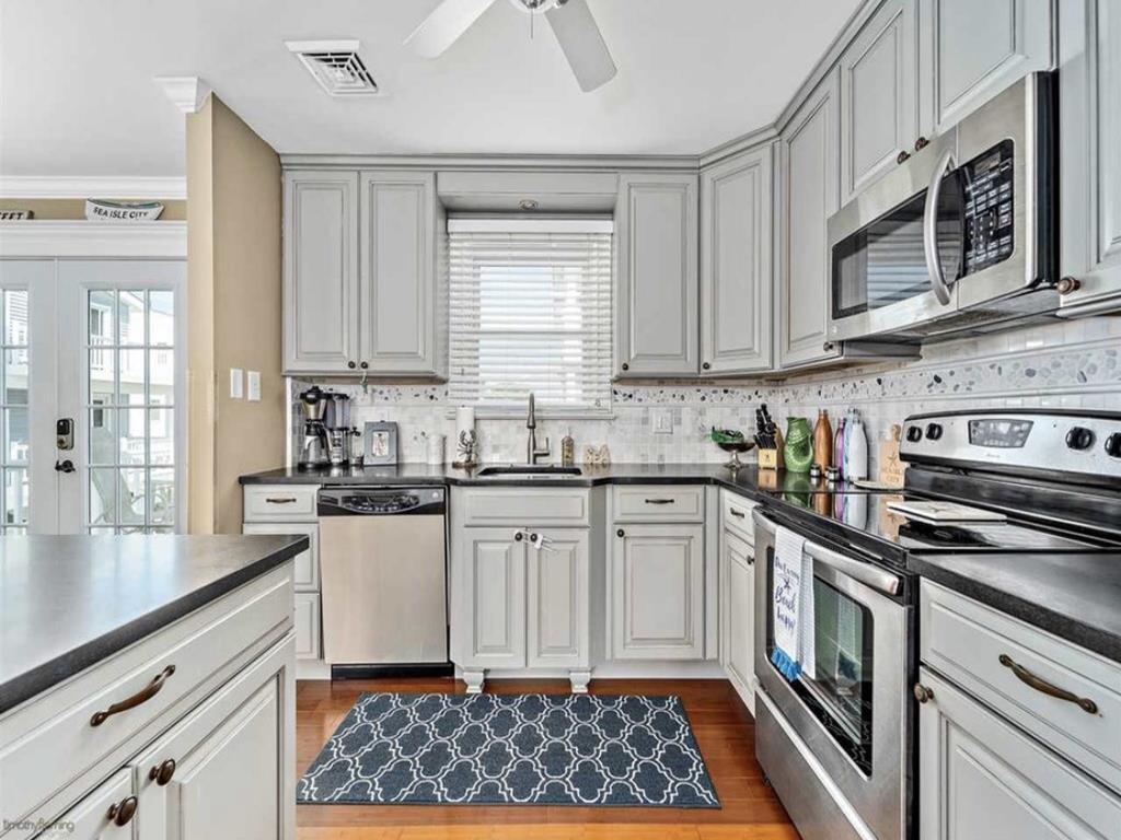 6204 Pleasure Avenue - Picture 