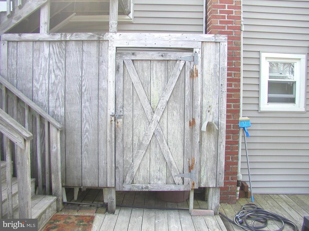 129 E 4th Street, Ship Bottom (Ocean Block)