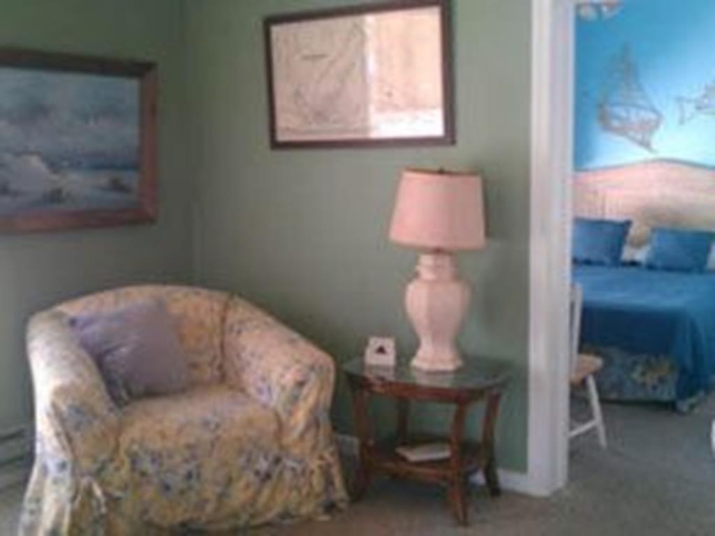 https://realtimerental.com/rrv10/RentalPhotos/1016/1016831.2.jpg