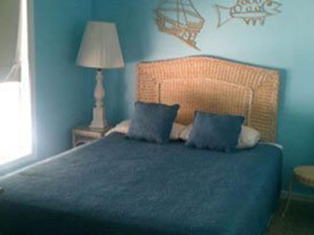 https://realtimerental.com/rrv10/RentalPhotos/1016/1016831.5.jpg