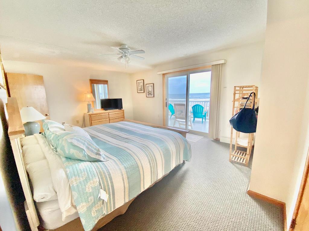 11 43rd Street, Sea Isle City (Beach Front)