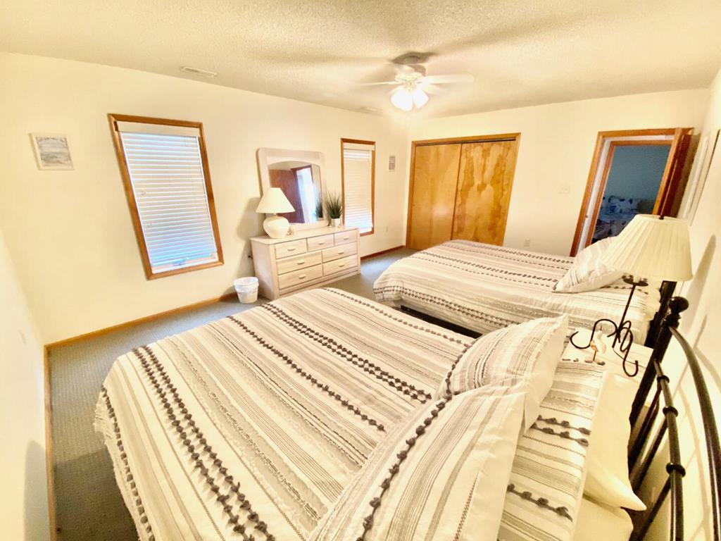 11 43rd Street, Sea Isle City (Beach Front)