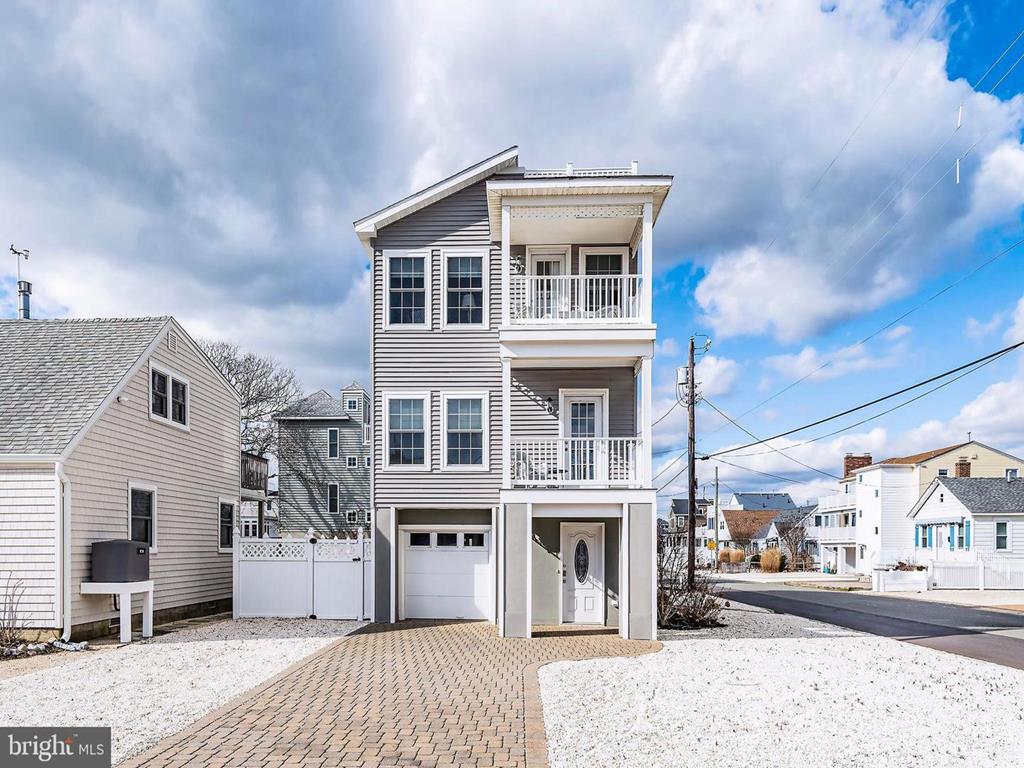 Beach Haven, NJ Office & Realtors Diane Turton, Realtors